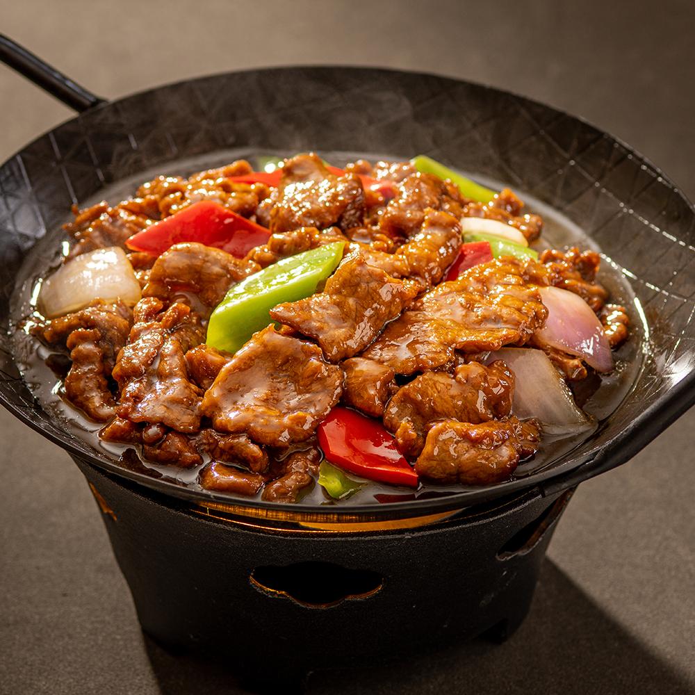 Sizzling beef — dish photo