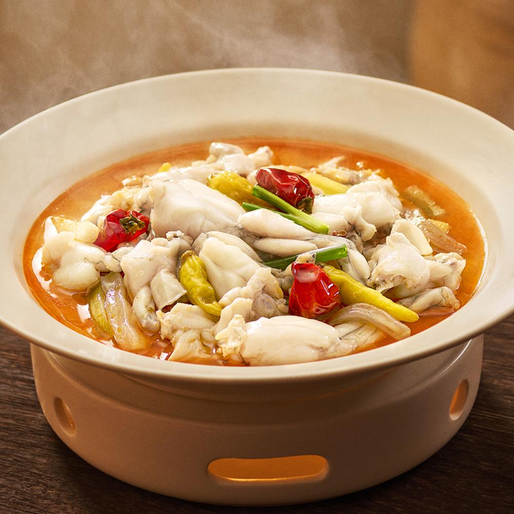 Bullforg with pickled chili — dish photo